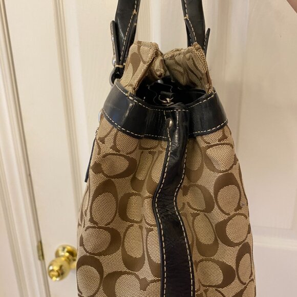 Coach brown logo satchel with black leather trim - Picture 5 of 6